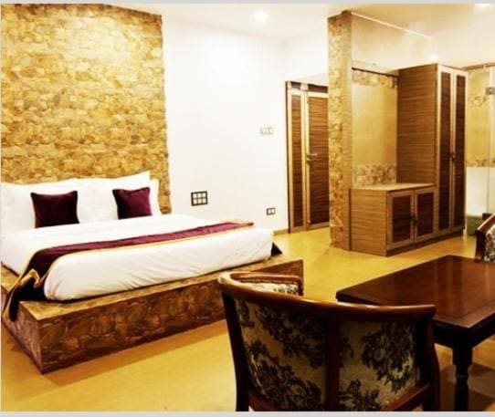 Forest County Resort Mahabaleshwar - View 2