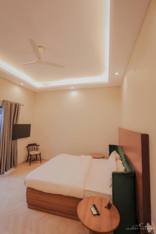 Giovanni Suites - View 4