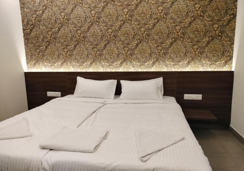 Globus Hotel by Silicon Hearth - View 7