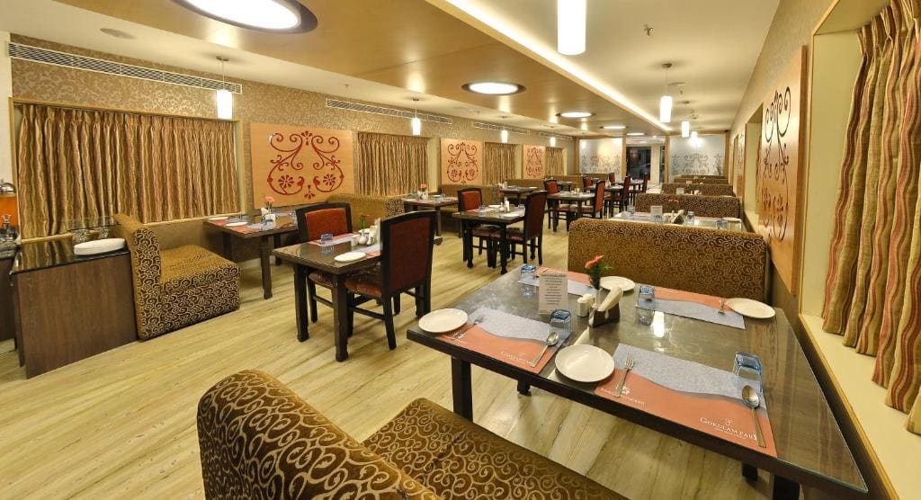 Hotel Gokulam Park - View 3