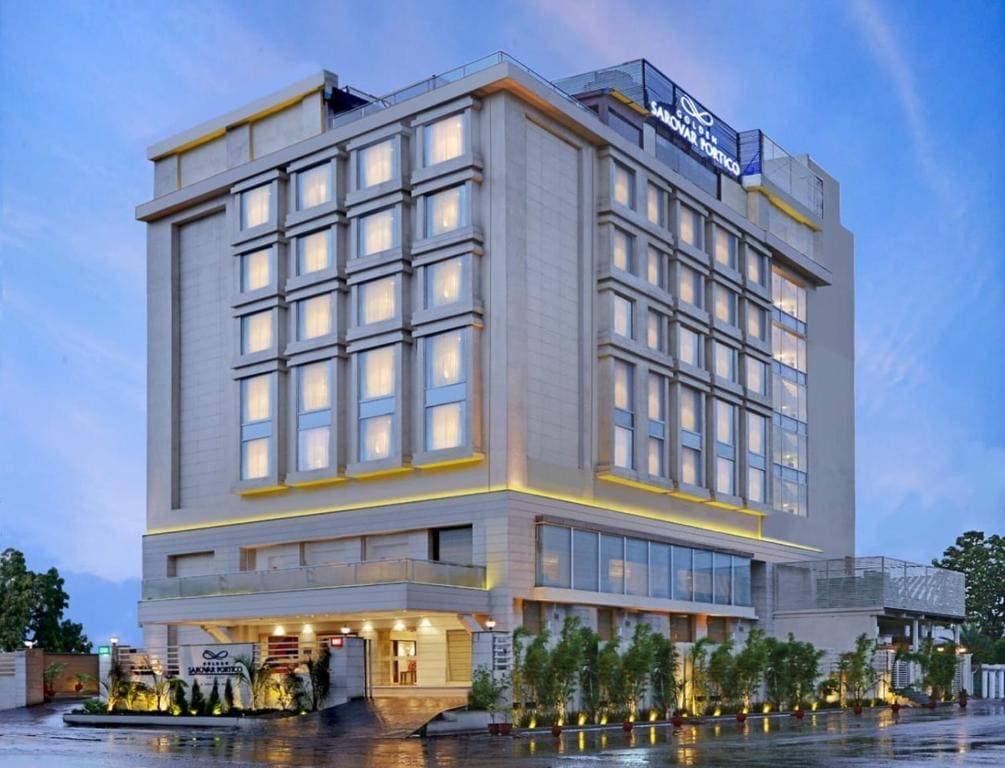 Golden Sarovar Portico - Main view