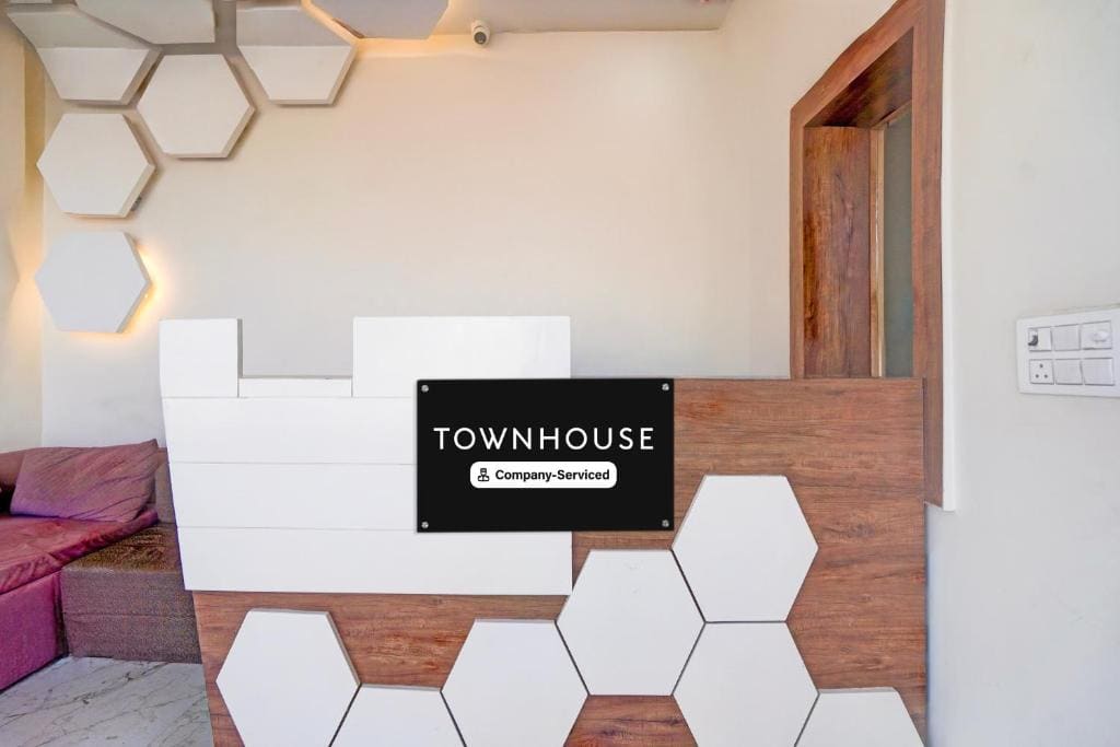 Townhouse Govardhan - View 4