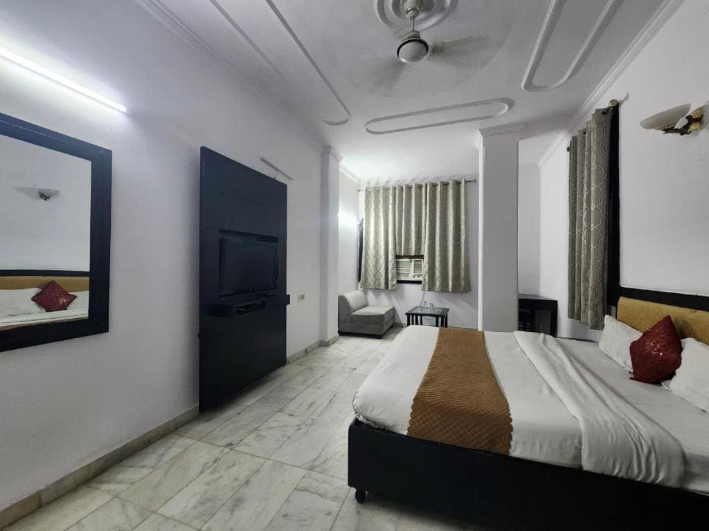 Grand Central Hotel - View 7