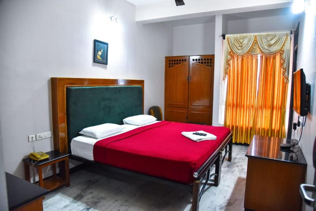 Hotel Grand Palace - View 2