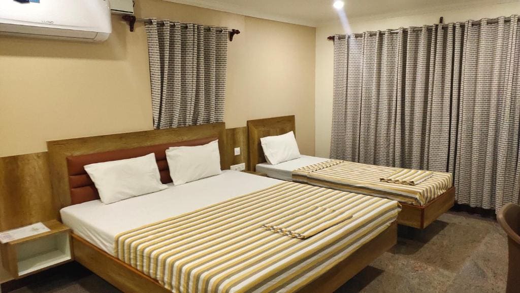 Hotel Grand Stay - View 2