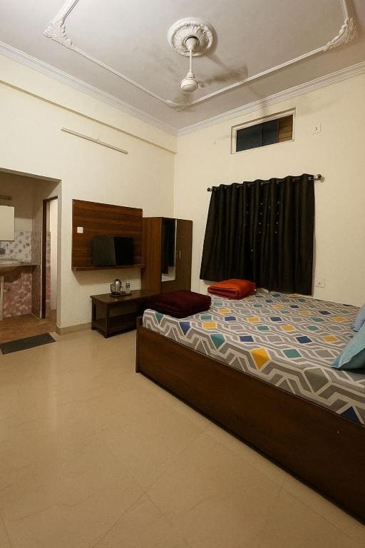 Hotel Guru Kripa Inn - View 4