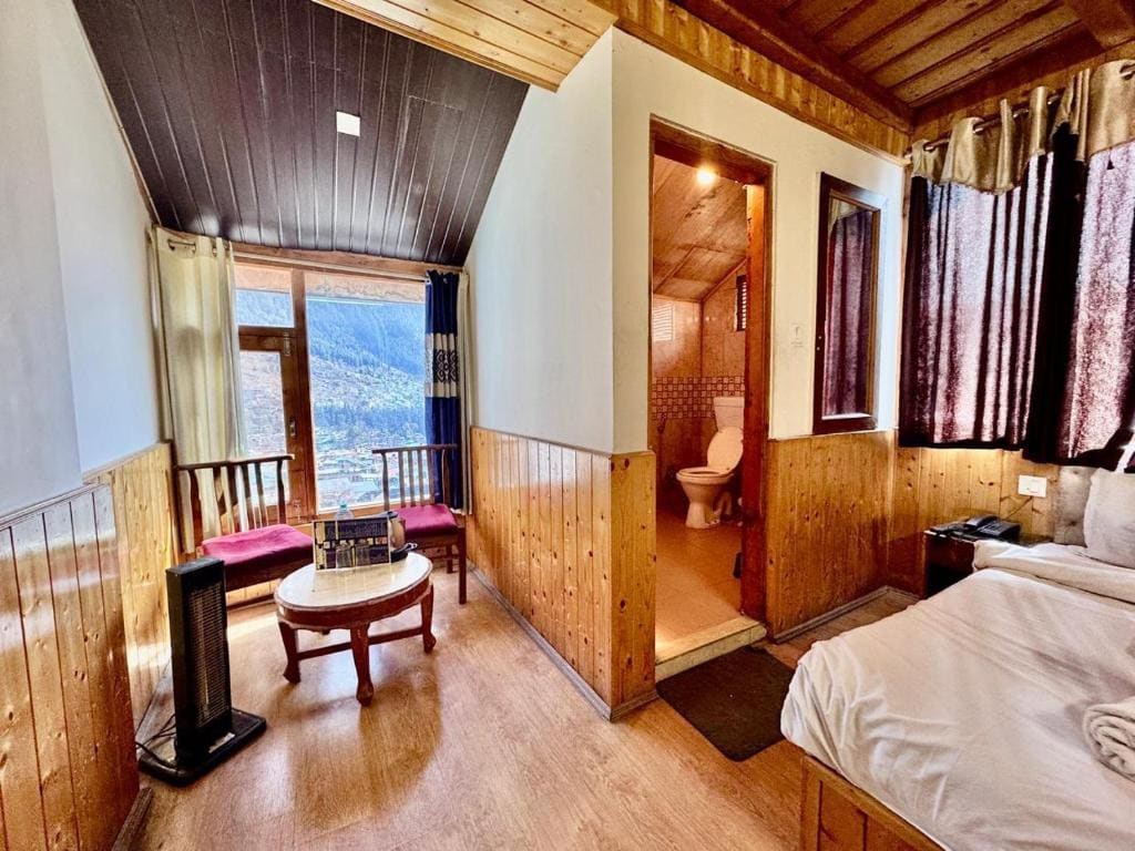 RV's Urban Nest - The City center Hotel - View 3