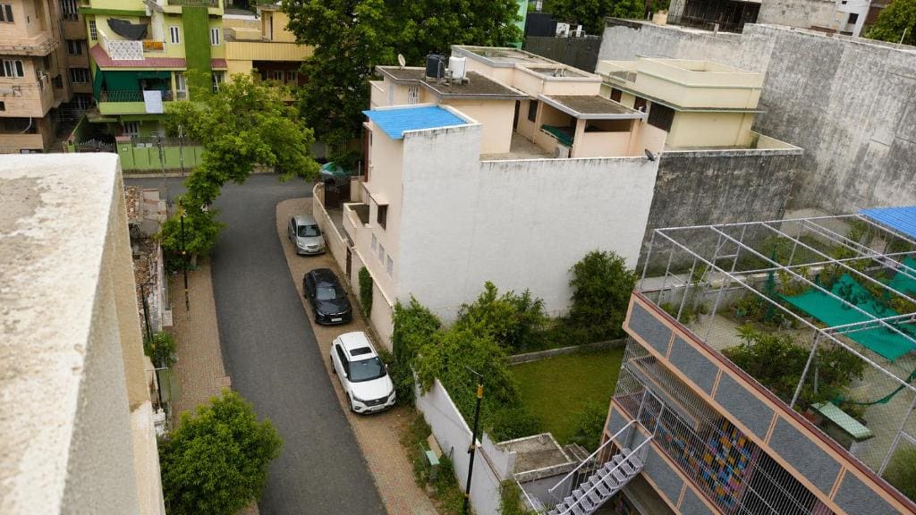 Hari Niwaas Guest House By VM Stays near Ghat and temple - Foto principal