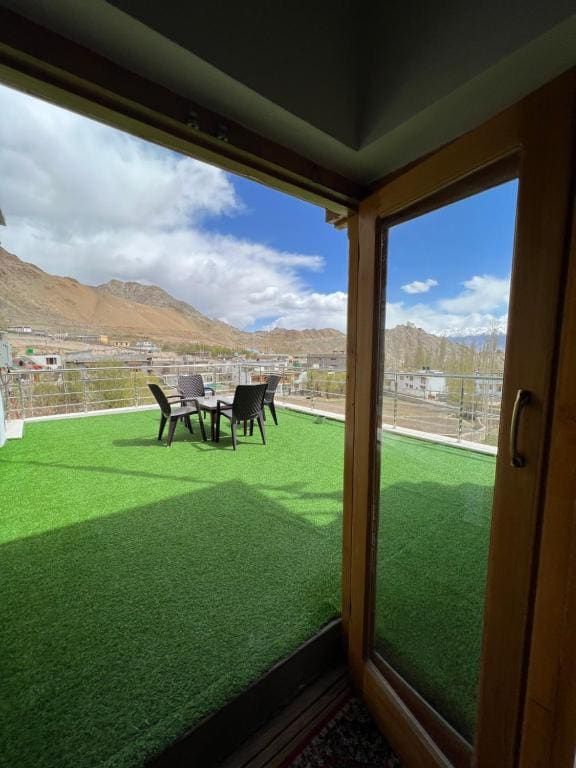 Heschuk Guest House - View 5