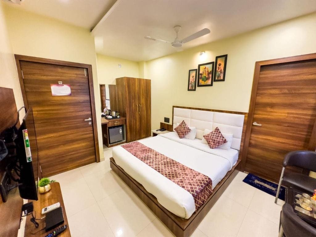 Hotel Hillcrest Udaipur - Crafted For Comfort - View 7