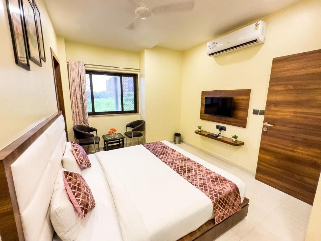 Hotel Hillcrest Udaipur - Crafted For Comfort - View 6