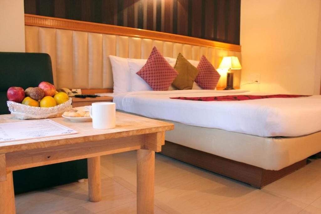 Highgates Hotel - View 7
