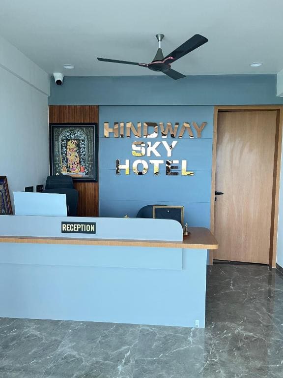 Hotel Hindway Sky - View 3