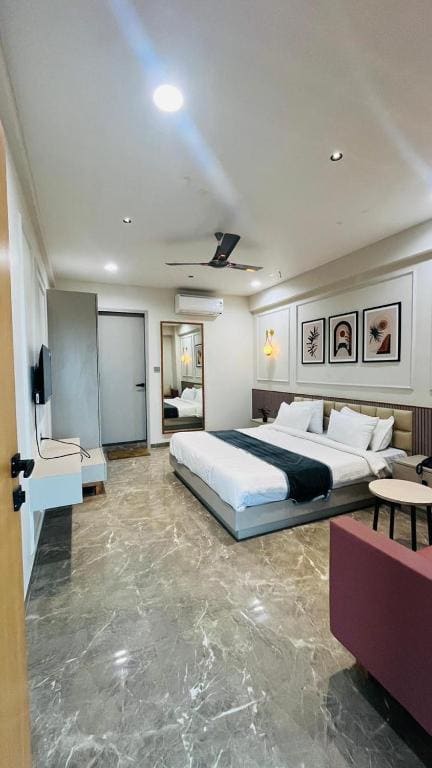 Hotel Hindway Sky - View 7
