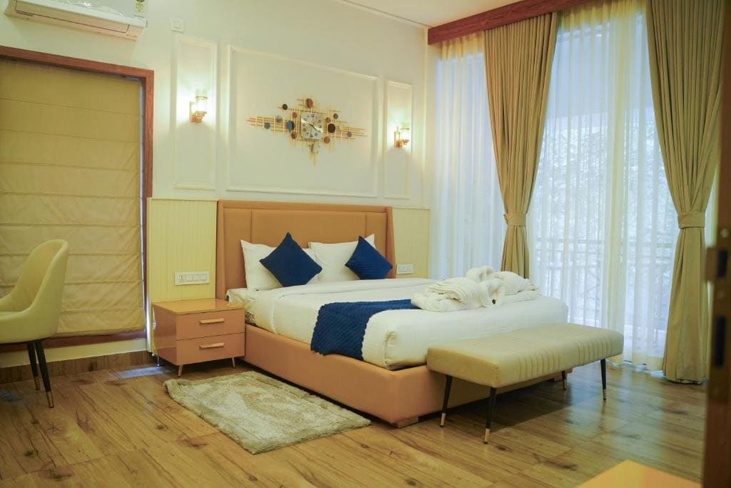 Hunters Hideout Resort - View 7