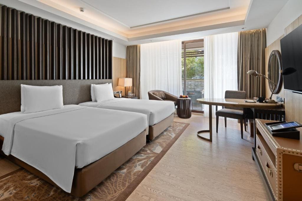 JW Marriott Mussoorie Walnut Grove Resort & Spa - View 6