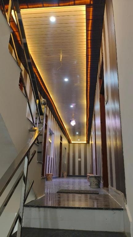 Kamal kishori Dham Guest house - View 6