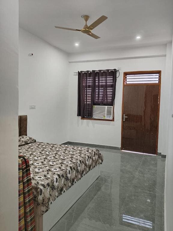 Kamal kishori Dham Guest house - View 4