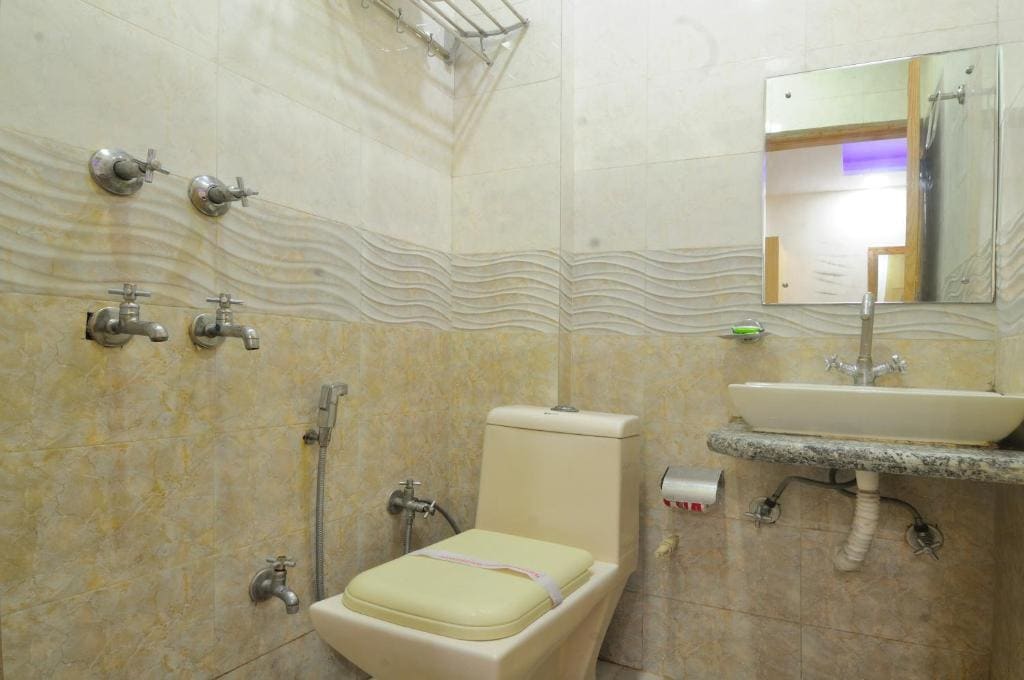 Hotel Karlo Kastle - Paharganj - New Delhi - View 3