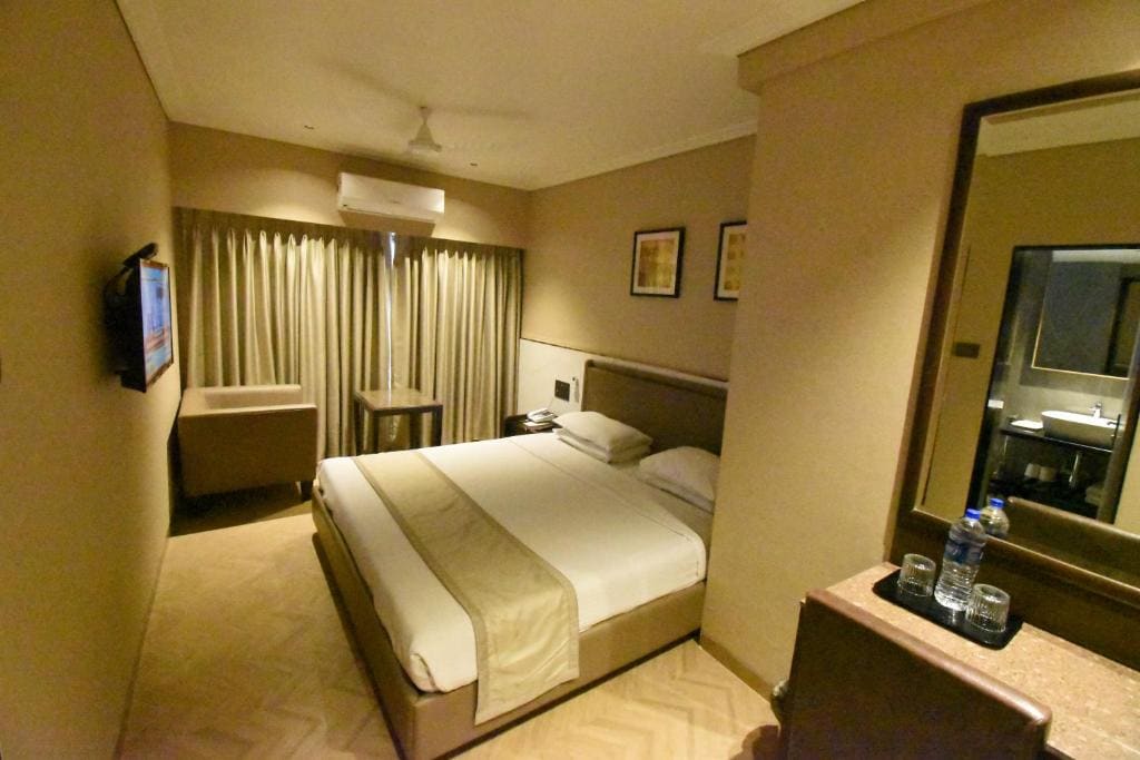 Kings International Juhu - View 2