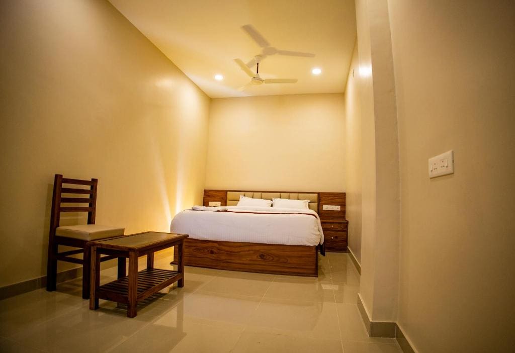 KKM International - Main view