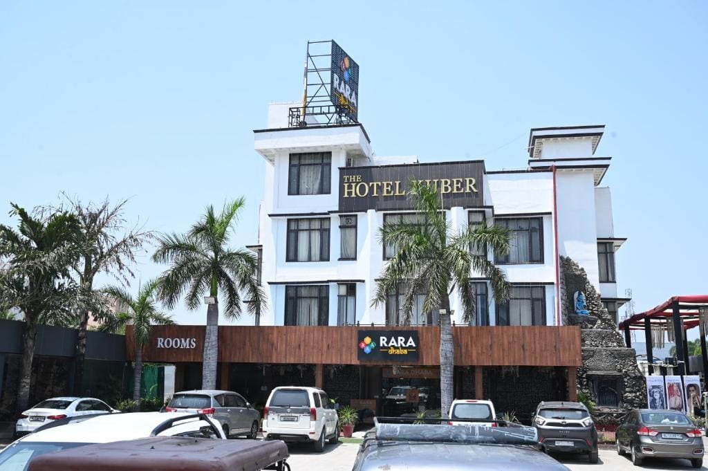 Hotel Kuber - Main view