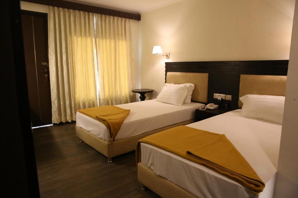 Hotel La Castle - View 7