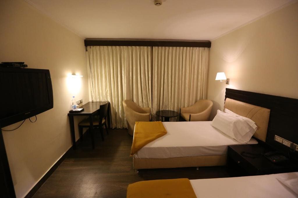 Hotel La Castle - View 6