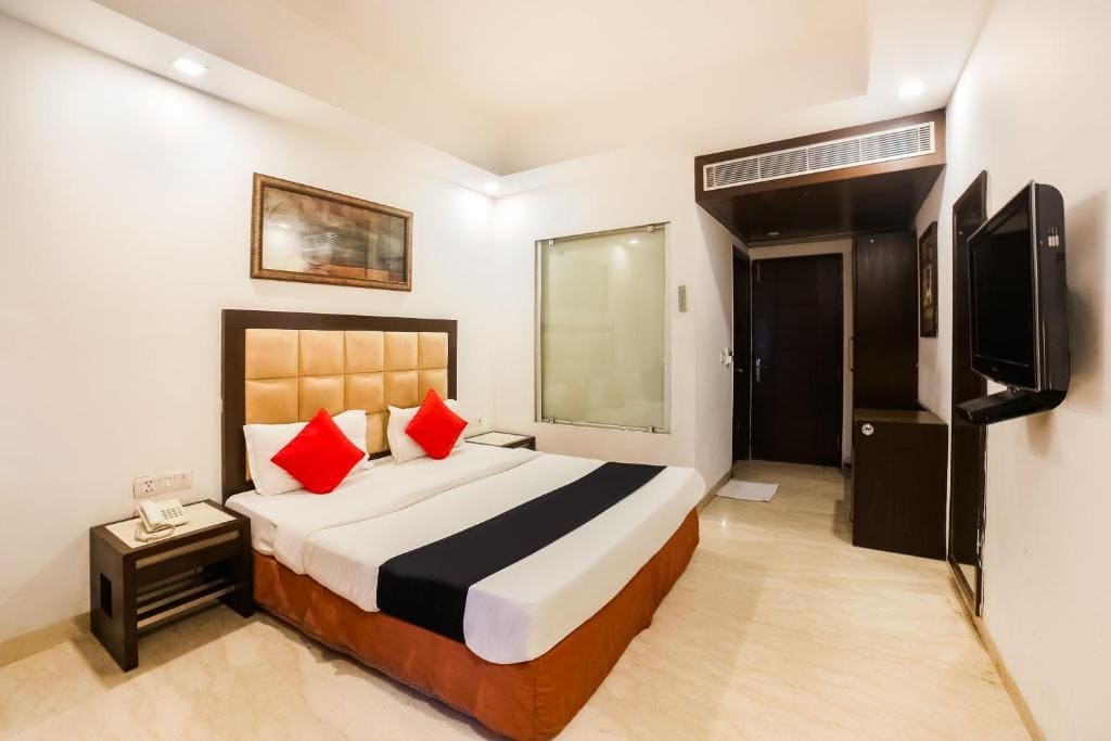 Hotel Livasa Inn Near BLK Hospital - View 2