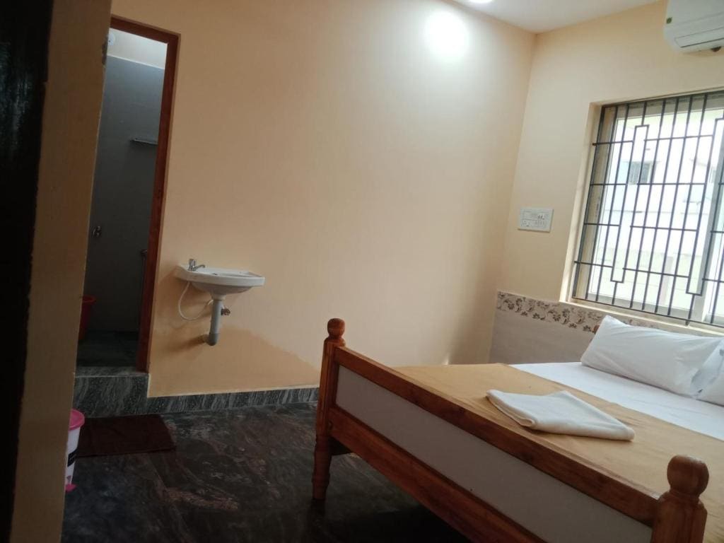 LJ Rooms - View 7