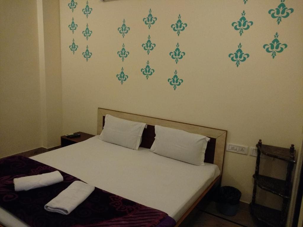 Madhav Guest House - View 6