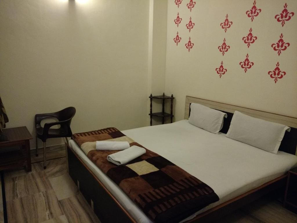 Madhav Guest House - View 7