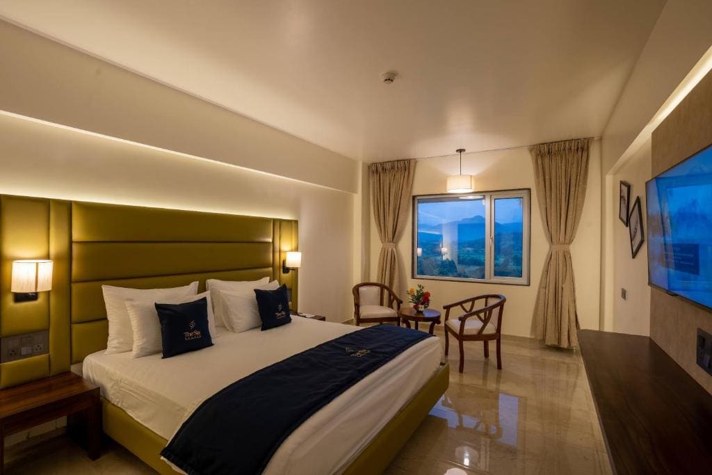 Mastiff Grand The Sia Palace Suites Khopoli - View 6