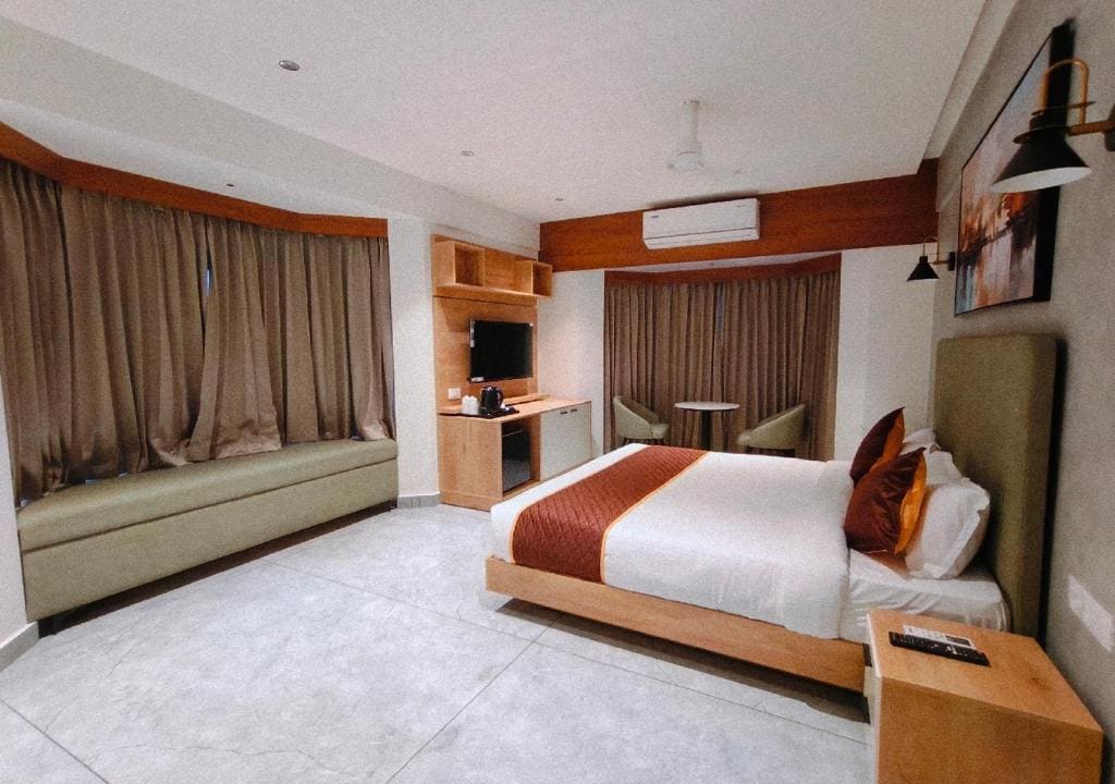 Mayo Suites - View 2