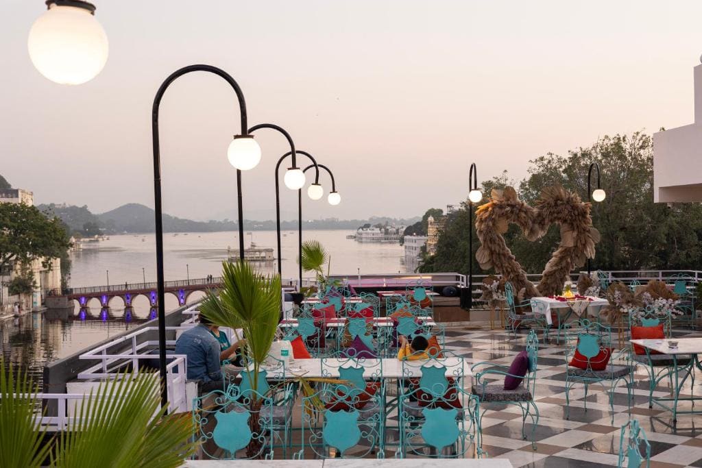 Hide-In Udaipur - A Lake View Boutique Hotel - View 3