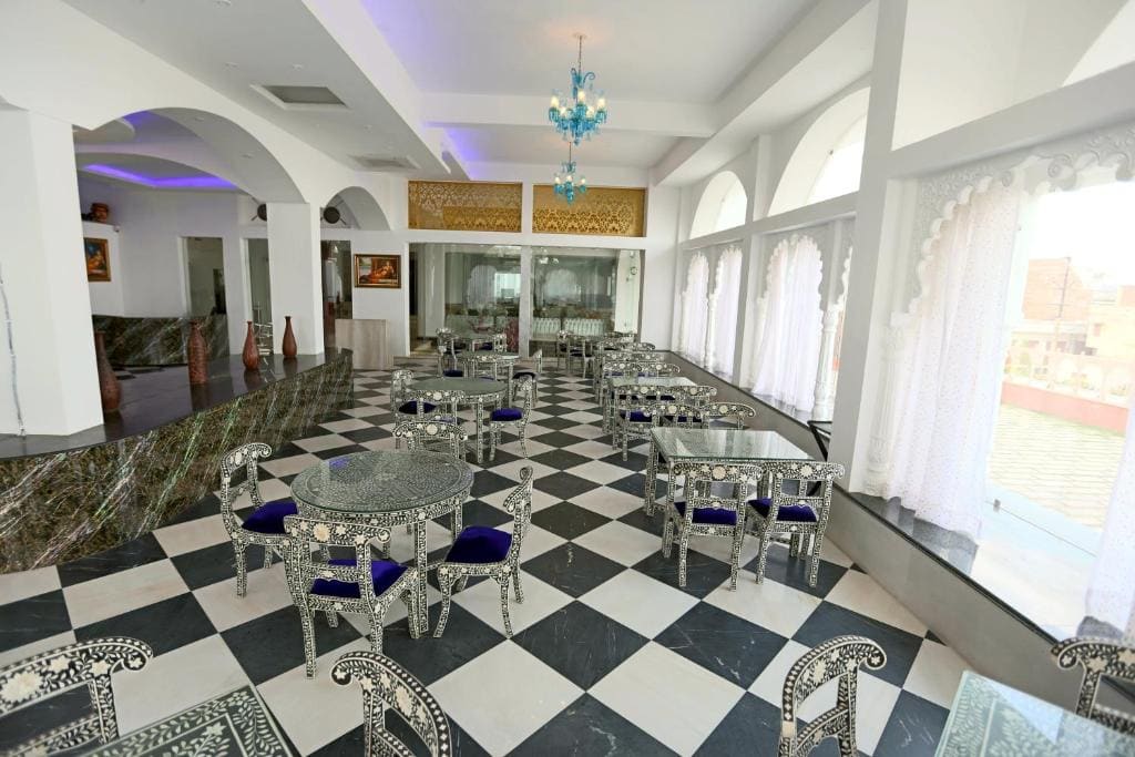 Regenta Central Mewargarh, Near Biological park - View 3