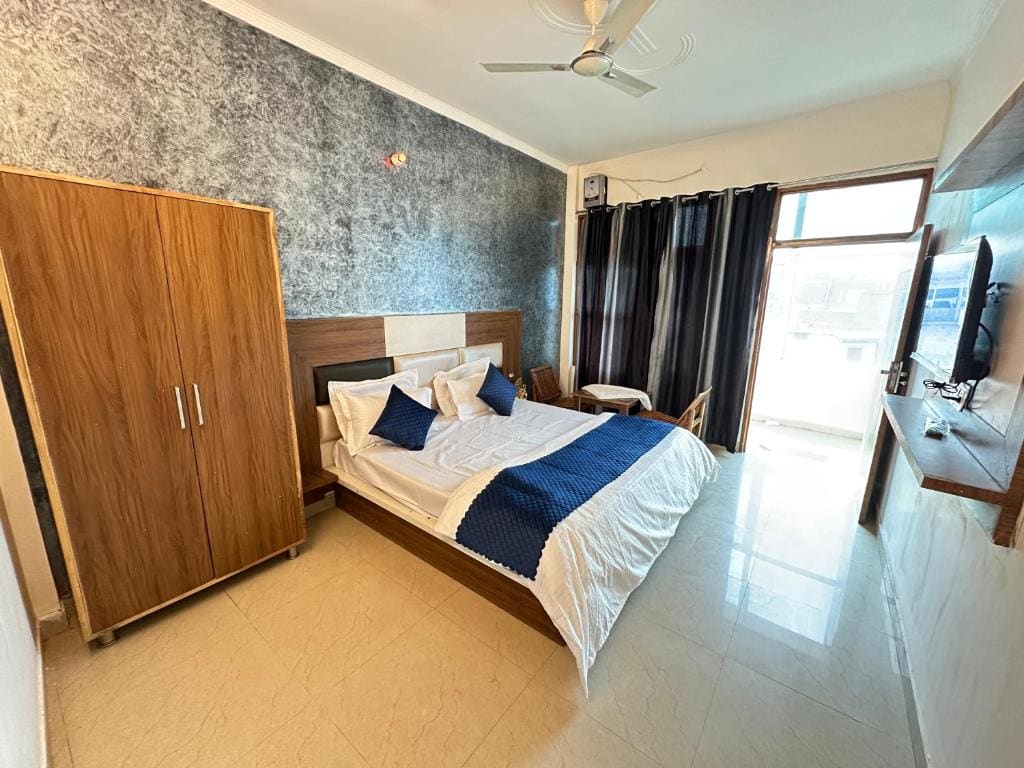 Hotel Mist - Budget AC Rooms Near Chandigarh - View 2