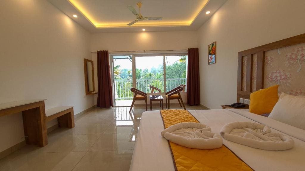 Ice Cloud Munnar Pool Resort - View 4