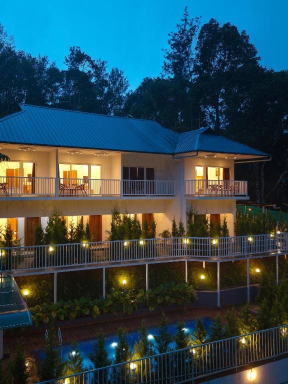 Ice Cloud Munnar Pool Resort - View 6