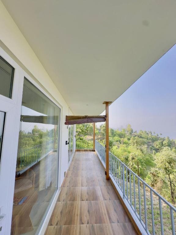 Shree Parijat Resort - Luxury Resort in Mukteshwar - View 4