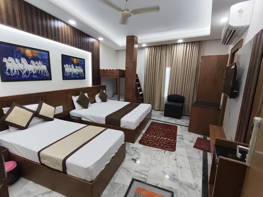 Hotel Muskan - View 2