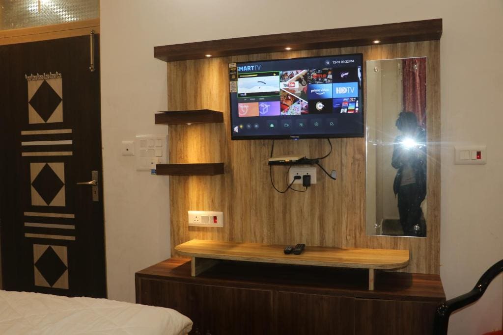 Narayan Hotel & Resort Marriage Hall - View 4