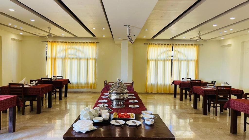 Hotel Nomadic - View 3