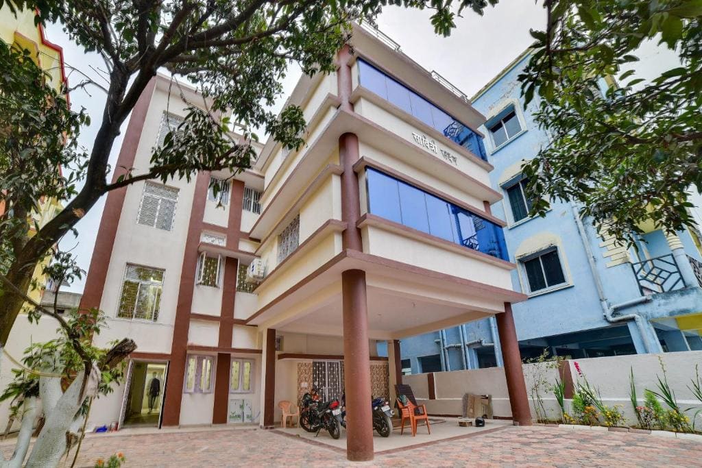Super Hotel O AA Corporate Guest House - Tampilan 7