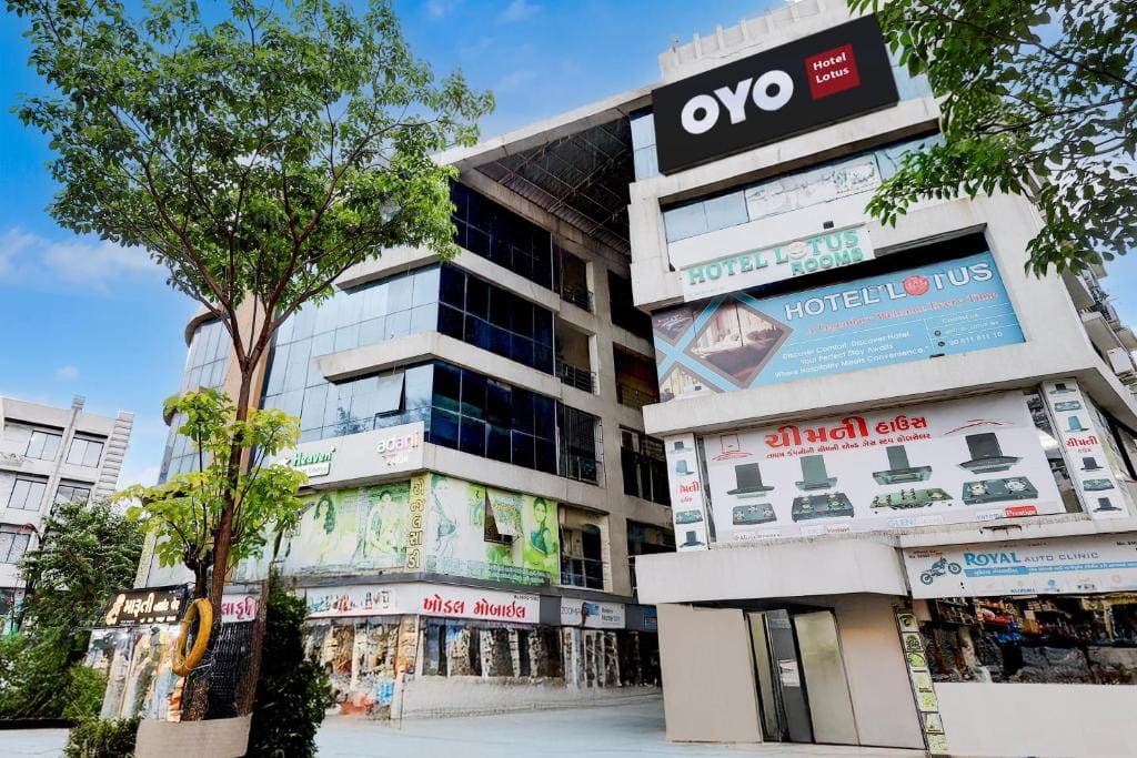 Hotel O Lotus - Main view