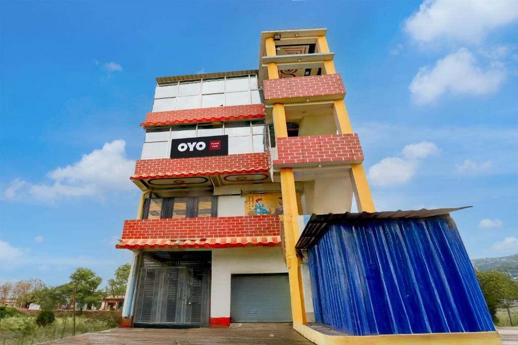 Hotel O yuv - Main view