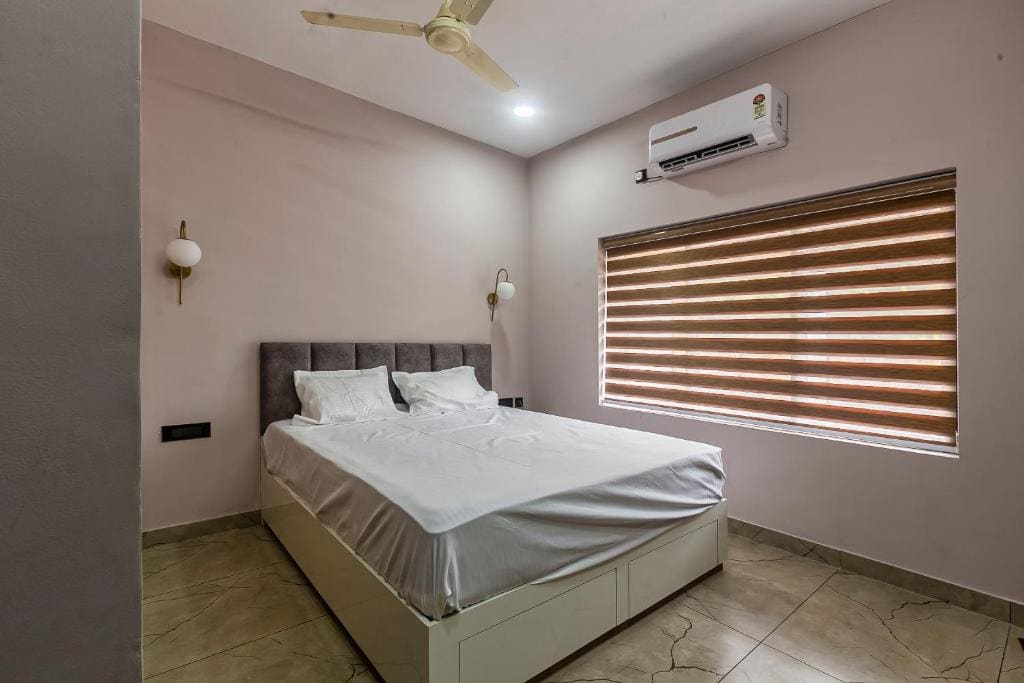 Oceanus Retreat - View 7