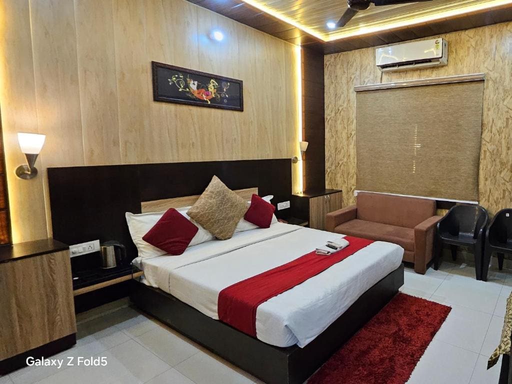 Bundeli Farm Resort & Banquet Orchha - View 7