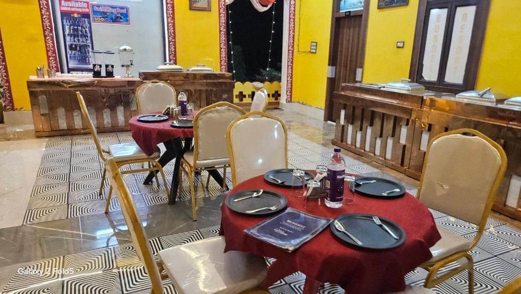 Bundeli Farm Resort & Banquet Orchha - View 4