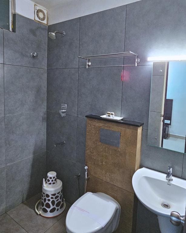 Orion Residency Hotel Near Chennai Central Railway Station - View 4